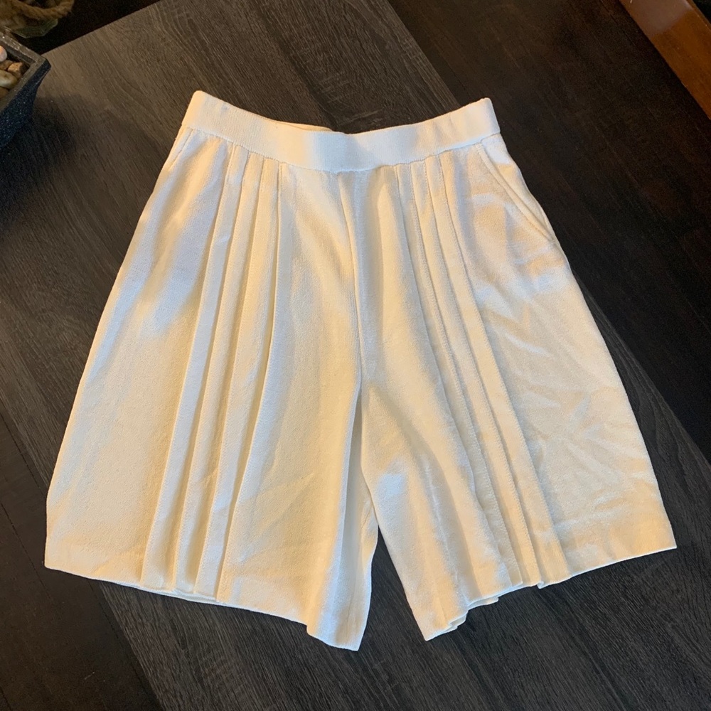 ST JOHN Off White Santana Knit Pockets Bermudas Shorts 12